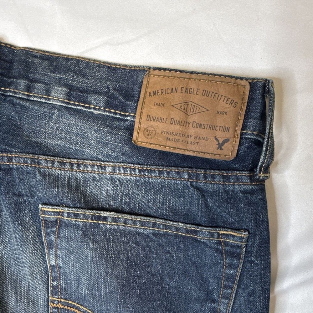 American Eagle Outfitters Original Straight Heritage Jean Medium Wash 34x34 9/16 - Picture 8 of 9